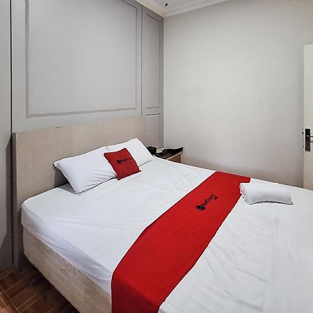 Reddoorz Resort At Tridaya Cisarua Puncak Exterior photo